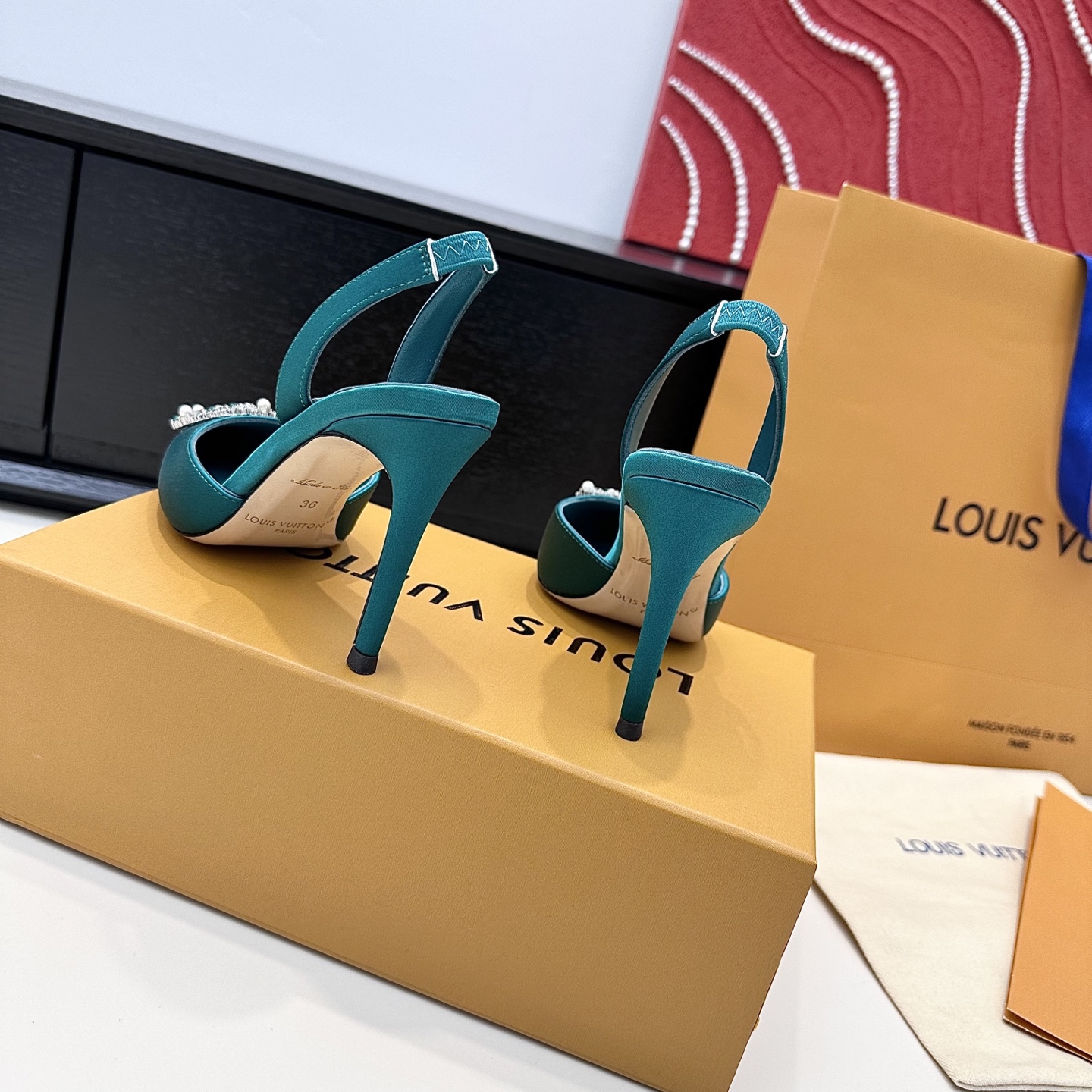 Women's high heels